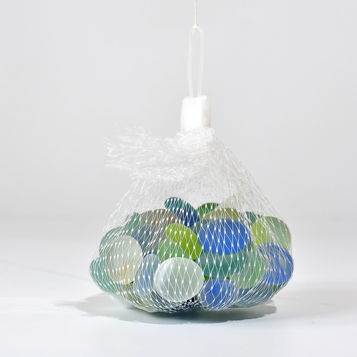 Pebbles for fish tanks and vase fillers Pebbles for fish tanks and vase fillers